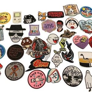 100 Assorted Iron-On Patches